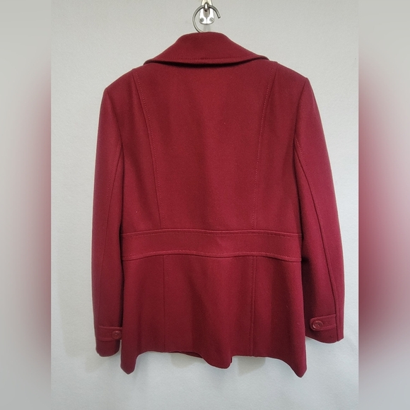 Kenneth Cole Reaction Womens Size 10 Burgandy Wool Blend Pea Coat Size 10 - Picture 2 of 11
